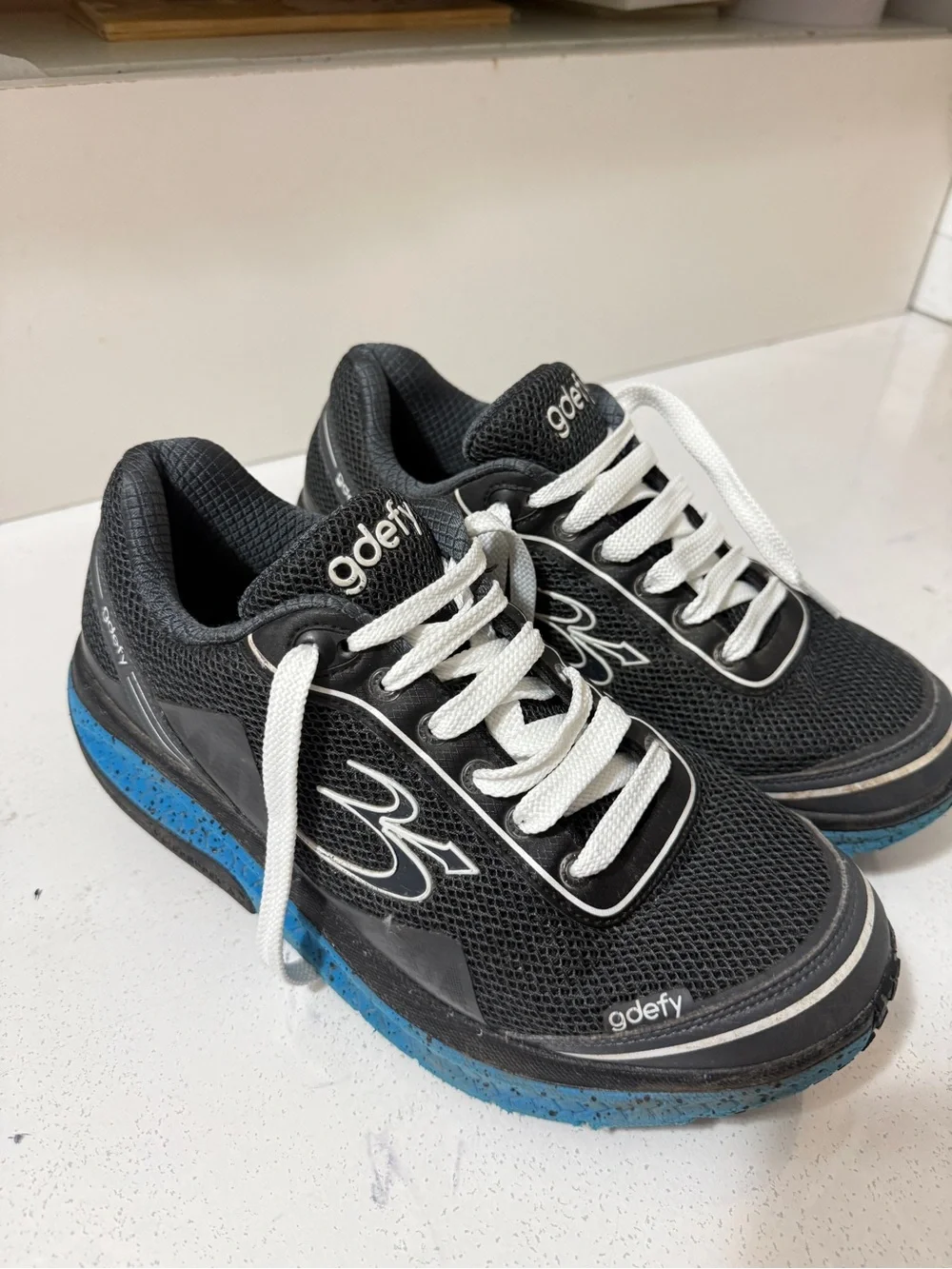 Mesh athletic walking shoes, Gravity Defyer G-Defy Mighty Walk